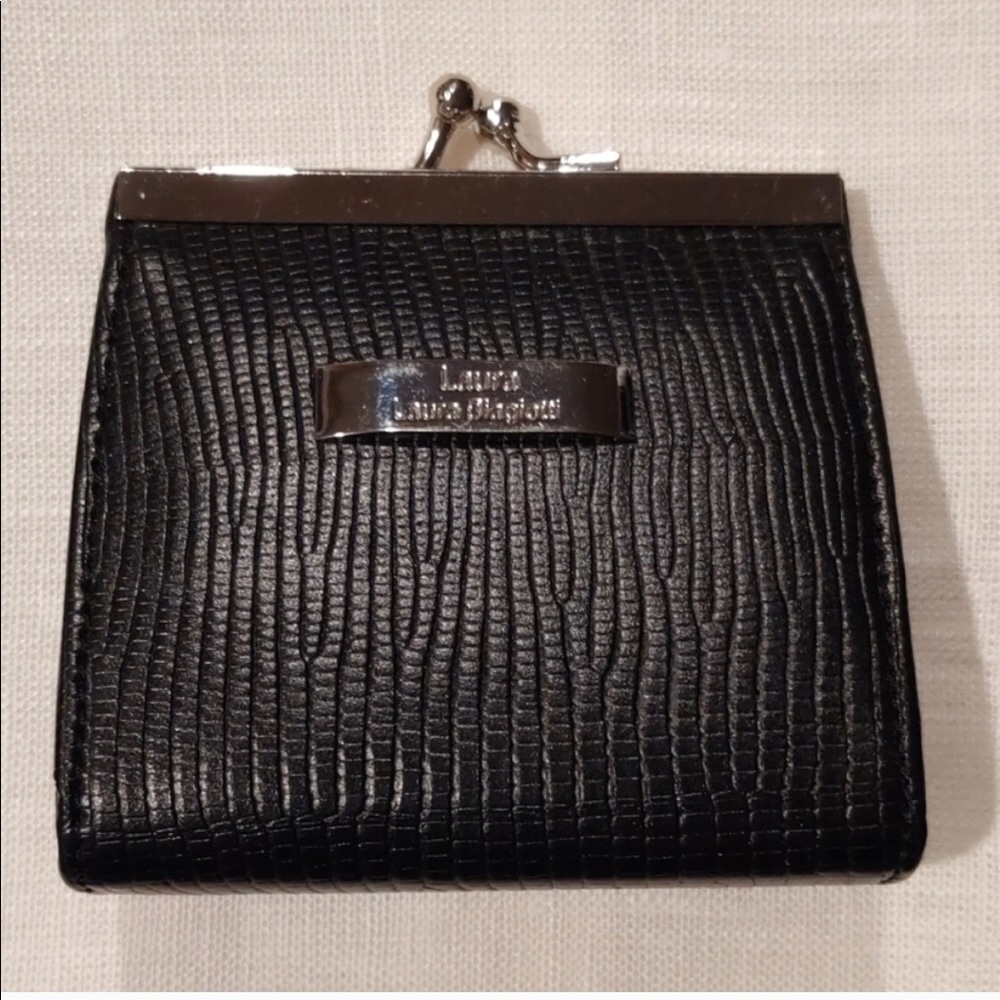 NWT! Laura Biagiatti Genuine Leather Coin Purse - Picture 2 of 9